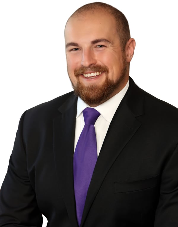 Dr Logan Feldt, BS, DC - Chiropractor in Green Bay Wisconsin